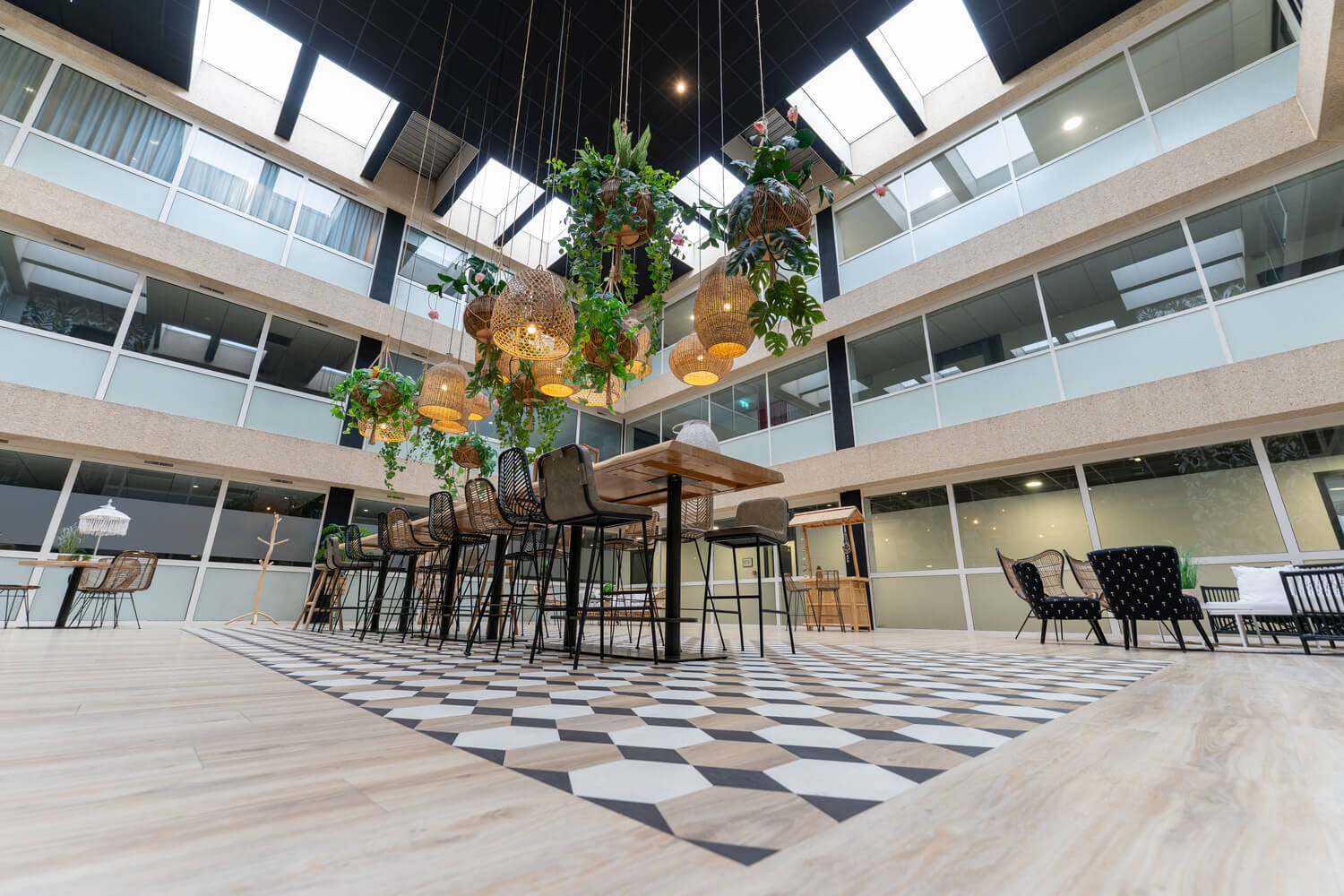 OFFICES XL – VIANEN