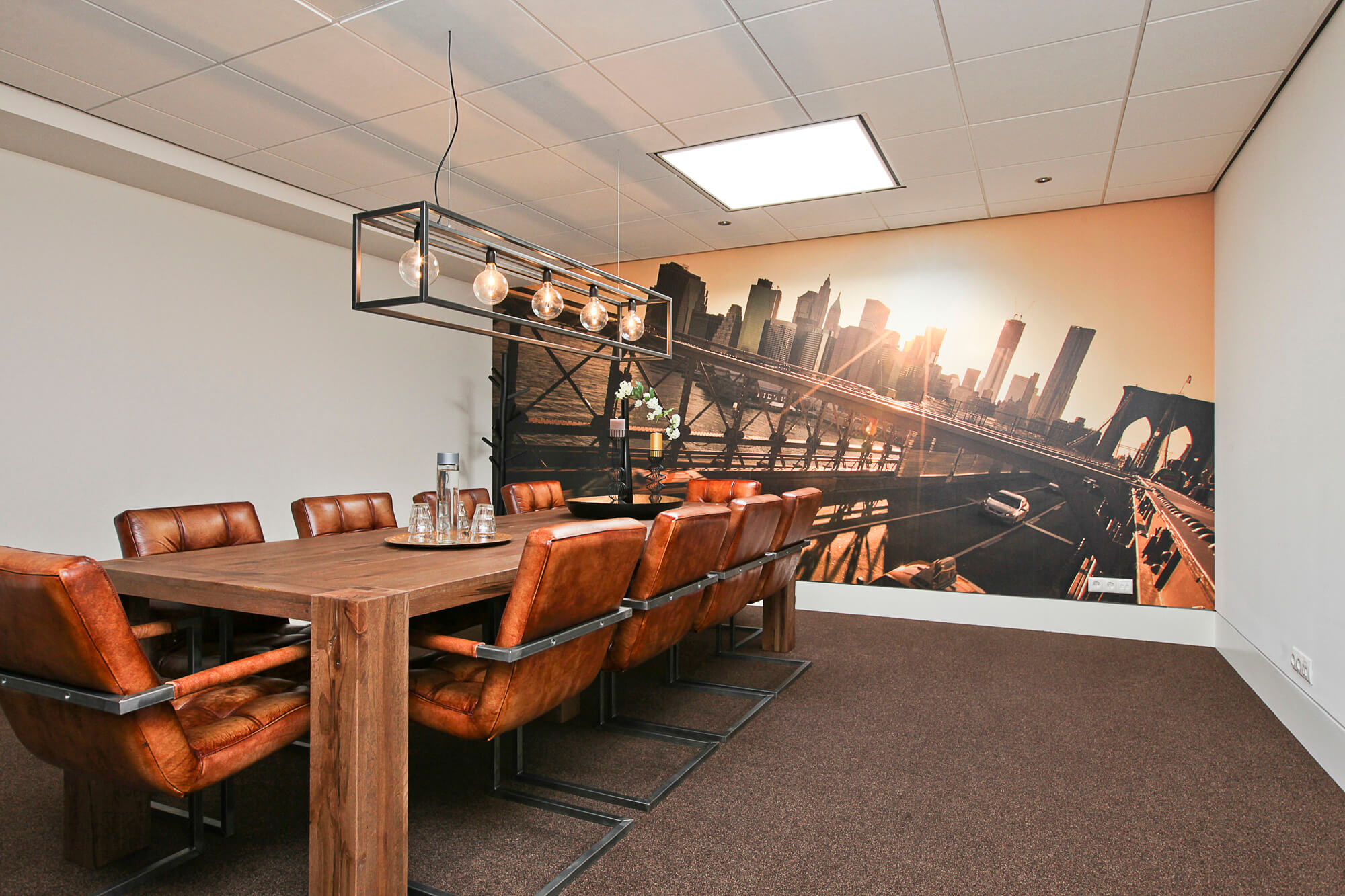 OFFICES XL – HOUTEN